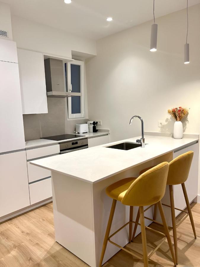Colon Apartment -Zurriola Beach San Sebastián Eksteriør billede